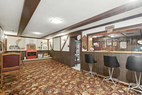 Photo 17 at 25 Rowse Crescent, The Westway, Toronto