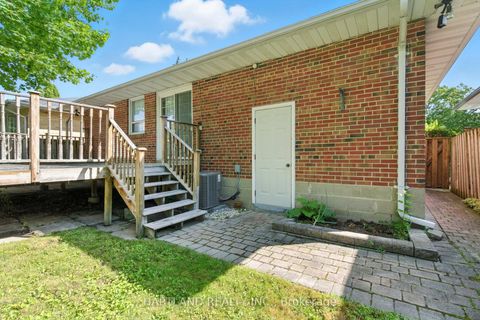 Photo 22 at 25 Rowse Crescent, The Westway, Toronto