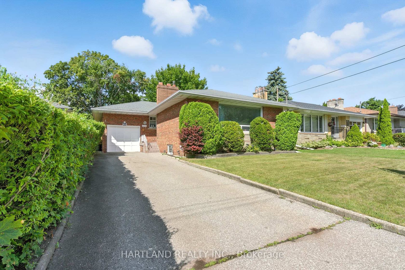 25 Rowse Crescent, The Westway, Toronto 