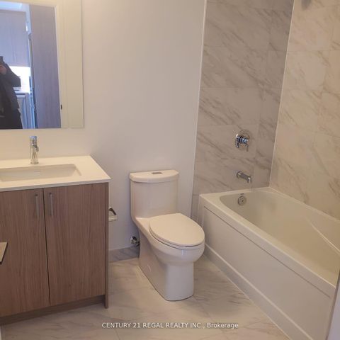 Photo 5 at 314 - 50 George Butchart Drive, CFB, Toronto