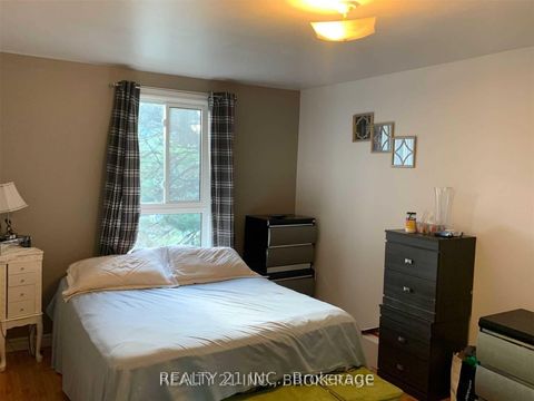 Photo 5 at 2045 - 100 Mornelle Court, Morningside, Toronto