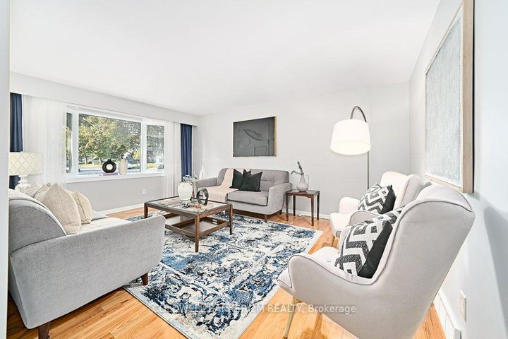 Photo 14 at 657 Balmoral Drive, McLaughlin, Oshawa