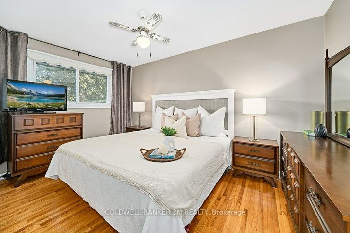 Photo 21 at 657 Balmoral Drive, McLaughlin, Oshawa