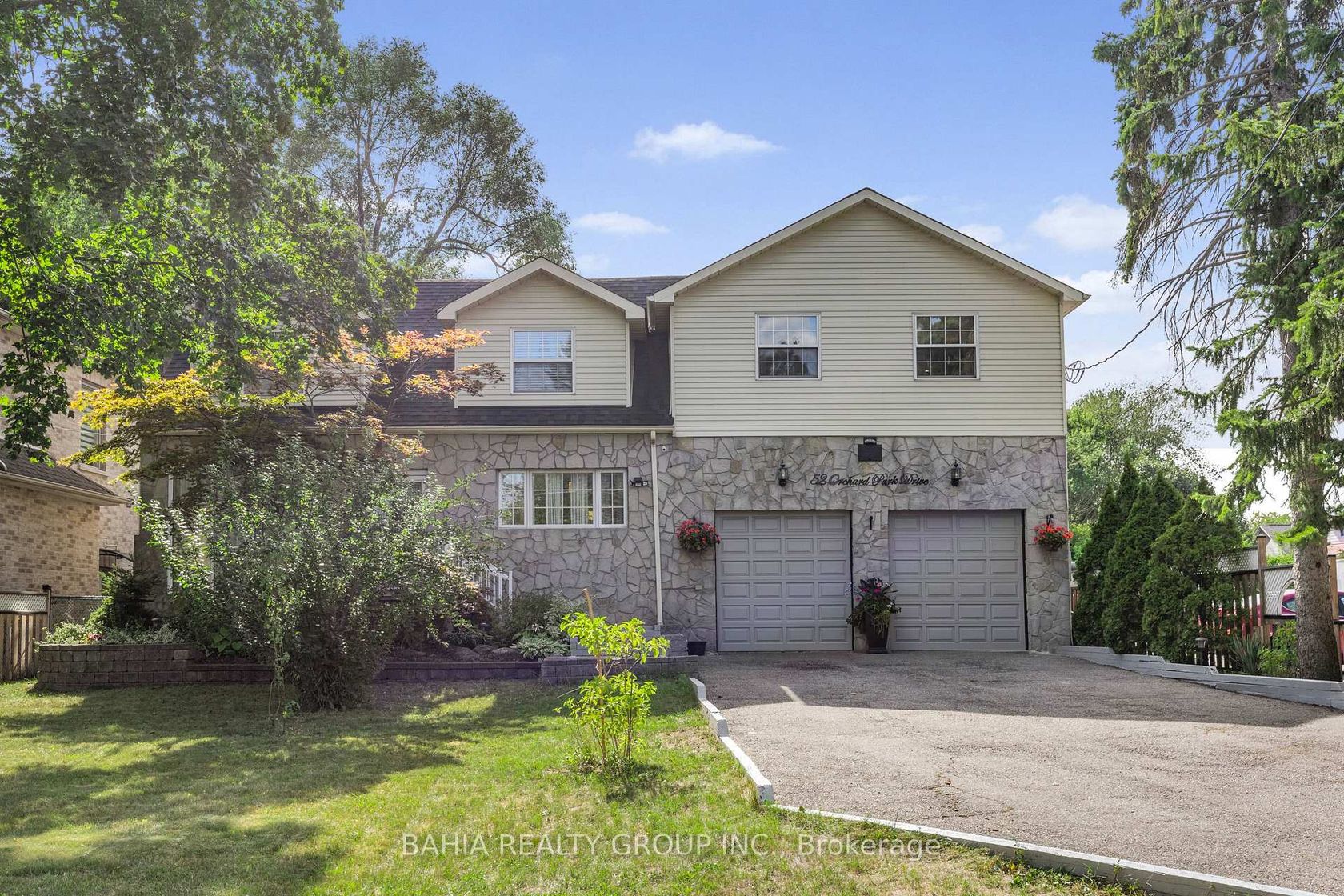 52 Orchard Park Drive, West Hill, Toronto 