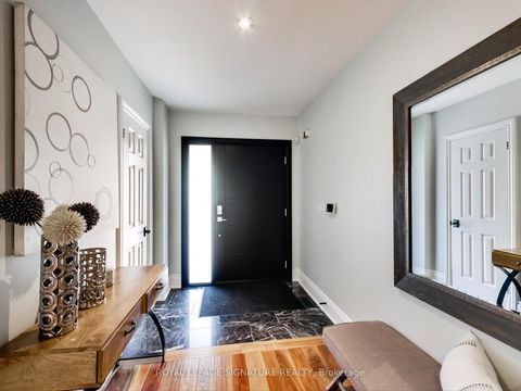 Photo 11 at 75 Monte Carlo Drive, Sonoma Heights, Vaughan