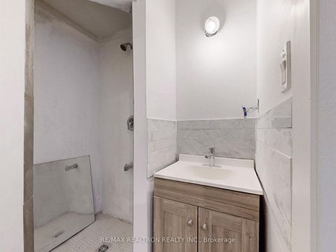 Photo 19 at 778 Pape Avenue, Danforth, Toronto
