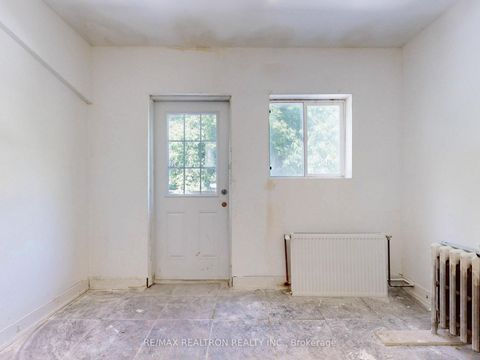 Photo 23 at 778 Pape Avenue, Danforth, Toronto