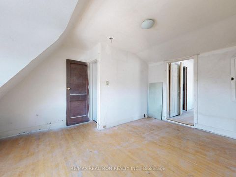 Photo 33 at 778 Pape Avenue, Danforth, Toronto