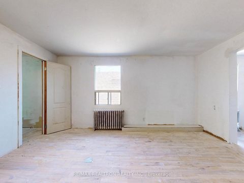 Photo 35 at 778 Pape Avenue, Danforth, Toronto