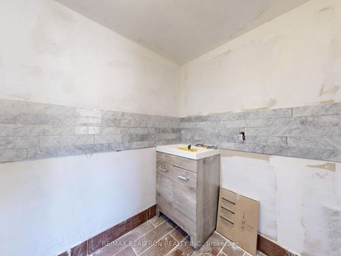 Photo 38 at 778 Pape Avenue, Danforth, Toronto