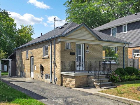 Photo 1 at 48 Ainsdale Road, Maryvale, Toronto