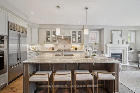 Photo 12 at 3151 Riverpath Common, GO Glenorchy, Oakville