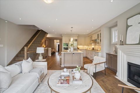 Photo 17 at 3151 Riverpath Common, GO Glenorchy, Oakville