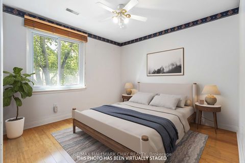 Photo 16 at 67 Heatherside Drive, L'Amoreaux, Toronto