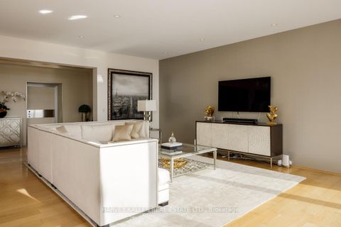 Photo 3 at 4403 - 50 Yorkville Avenue, Annex, Toronto