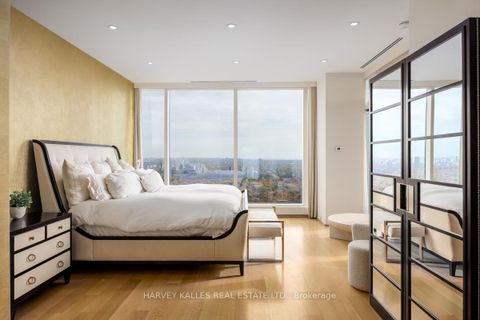 Photo 13 at 4403 - 50 Yorkville Avenue, Annex, Toronto Photo 13 at 4403 - 50 Yorkville Avenue, Annex, Toronto