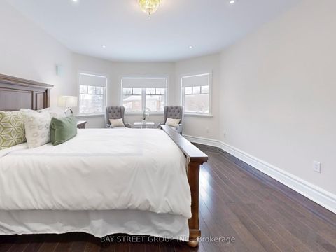 Photo 32 at 25 Brookshill Crescent, Bayview Hill, Richmond Hill