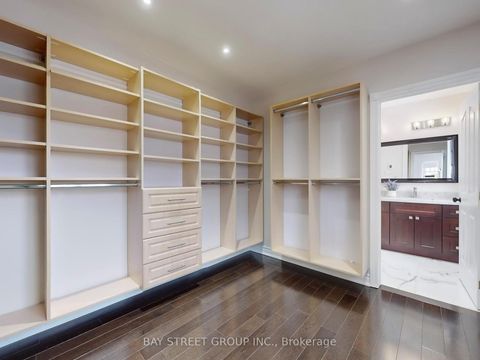 Photo 33 at 25 Brookshill Crescent, Bayview Hill, Richmond Hill