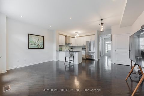Photo 10 at 192 East's Corners Boulevard, Kleinburg, Vaughan