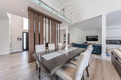 Photo 10 at 19 Fifeshire Road, Windfields, Toronto