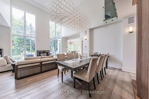 Photo 14 at 19 Fifeshire Road, Windfields, Toronto