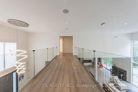 Photo 19 at 19 Fifeshire Road, Windfields, Toronto