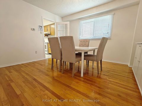 Photo 7 at 116 Cooperage Crescent, Westbrook, Richmond Hill