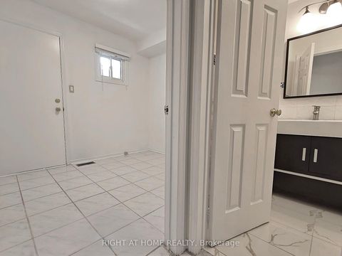 Photo 12 at 116 Cooperage Crescent, Westbrook, Richmond Hill