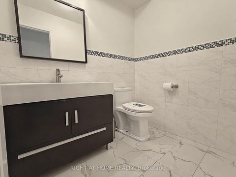 Photo 13 at 116 Cooperage Crescent, Westbrook, Richmond Hill