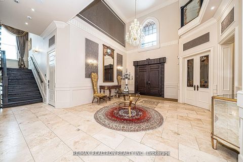 Photo 6 at 63 Walmer Road, North Richvale, Richmond Hill