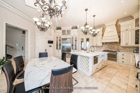 Photo 11 at 63 Walmer Road, North Richvale, Richmond Hill