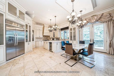 Photo 12 at 63 Walmer Road, North Richvale, Richmond Hill