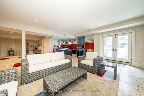 Photo 25 at 63 Walmer Road, North Richvale, Richmond Hill