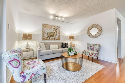 Photo 10 at 79 - 91 L'Amoreaux Drive, L'Amoreaux, Toronto