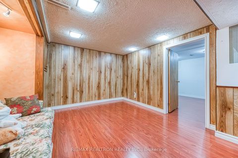 Photo 38 at 79 - 91 L'Amoreaux Drive, L'Amoreaux, Toronto