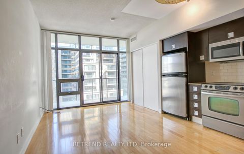 Photo 9 at 1010 - 33 Charles Street E, Yonge Corridor, Toronto