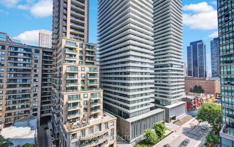Photo 14 at 1010 - 33 Charles Street E, Yonge Corridor, Toronto