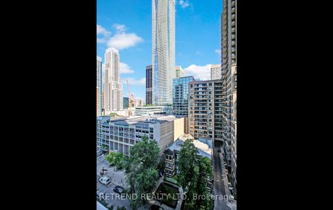 Photo 15 at 1010 - 33 Charles Street E, Yonge Corridor, Toronto
