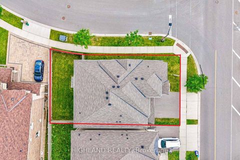 Photo 7 at 425 Threshing Mill Boulevard, JM Joshua Meadows, Oakville