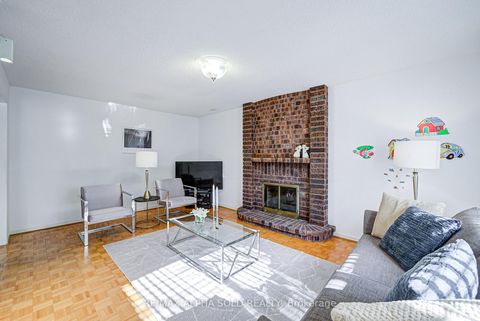 Photo 19 at 360 Goldhawk Trail, Milliken, Toronto