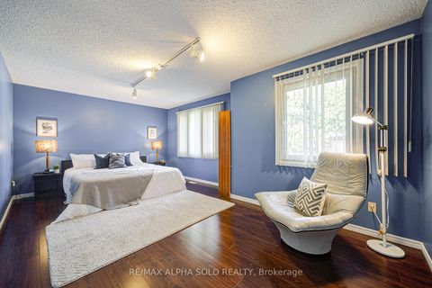 Photo 24 at 360 Goldhawk Trail, Milliken, Toronto