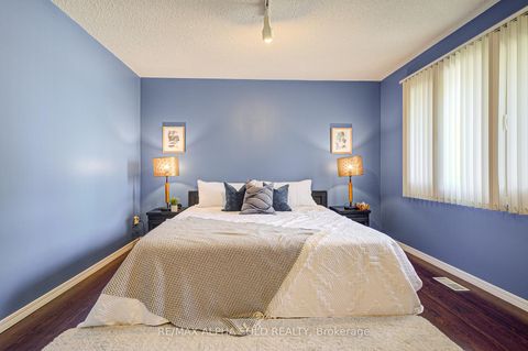 Photo 25 at 360 Goldhawk Trail, Milliken, Toronto