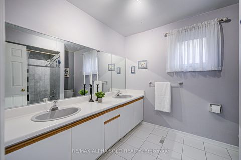 Photo 30 at 360 Goldhawk Trail, Milliken, Toronto