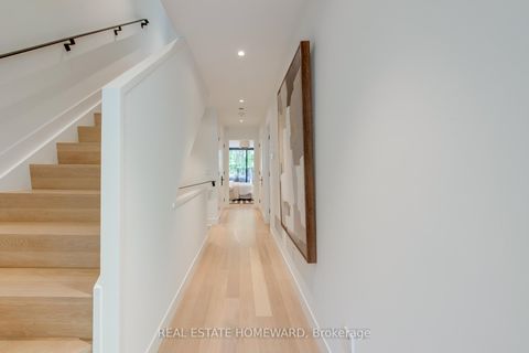 Photo 21 at 174 Kenilworth Avenue, The Beaches, Toronto