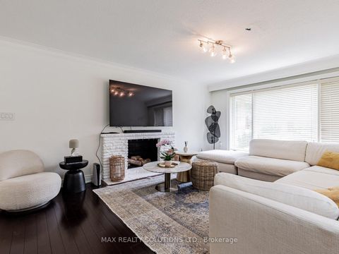 Photo 3 at 162 Beechwood Avenue, York Mills, Toronto