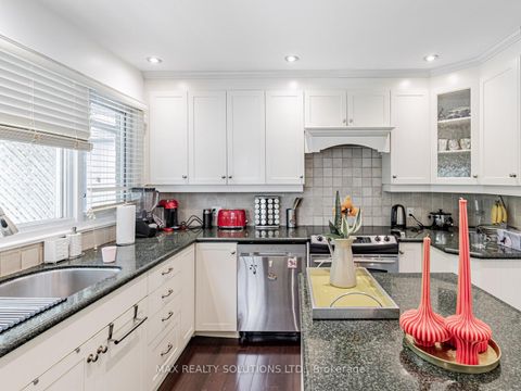 Photo 9 at 162 Beechwood Avenue, York Mills, Toronto