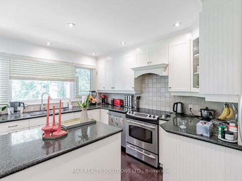 Photo 10 at 162 Beechwood Avenue, York Mills, Toronto