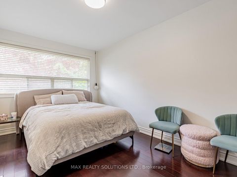 Photo 12 at 162 Beechwood Avenue, York Mills, Toronto