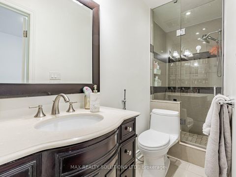 Photo 15 at 162 Beechwood Avenue, York Mills, Toronto