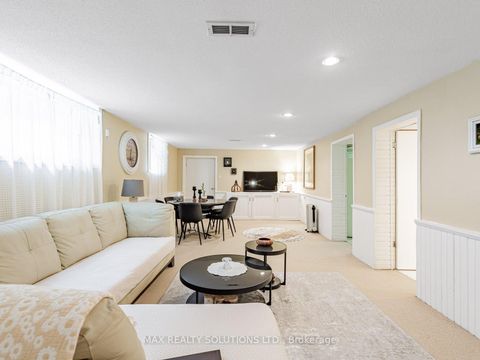 Photo 16 at 162 Beechwood Avenue, York Mills, Toronto